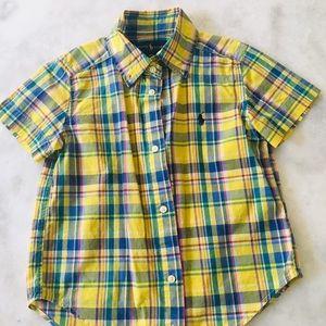 Short sleeve shirt